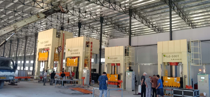  公司的主要產(chǎn)品復(fù)合材料整體解決方案已受到國內(nèi)外客戶的好評